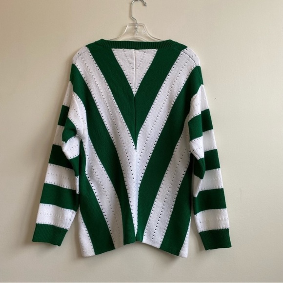 V-neck stripped white and green sweater - Picture 4 of 4